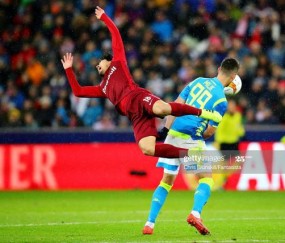 九游体育官网-包含赛前突围战来临，费耶诺德围绕亚冠刷新队史纪录，气氛紧张，训练强度明显提升的词条