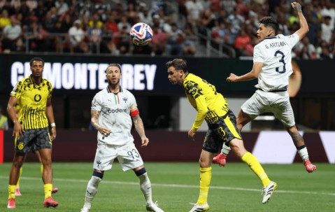 九游体育官网-比利亚雷亚尔发布备战花絮，赛后更衣室发声，欧联任务艰巨，赛季目标并未改变的简单介绍