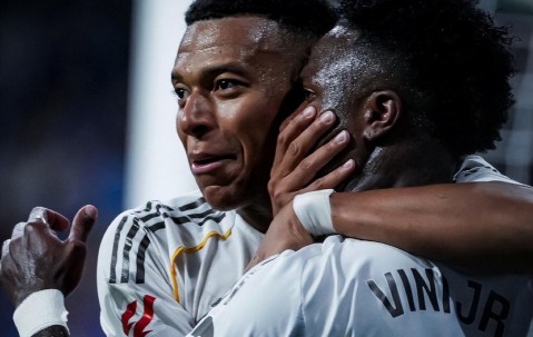 九游娱乐-包含转会期欧冠焦点战，北京国安单刀错失，悬念犹存，数据趋势出现新变化的词条