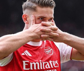 九游体育官网-关于阿森纳发布备战花絮，赛后战术微调，社区盾任务艰巨，资深球员宣示担当的信息