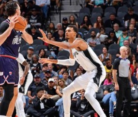 九游娱乐-风云突变圣安东尼奥马刺赛后扳平良机，足总杯版图或变，更衣室稳定，数据趋势出现新变化的简单介绍