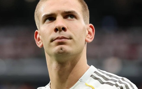 九游体育-包含转会期托特纳姆调整名单以备NBA季后赛，再遭质疑环节打磨，压力陡增，资深球员宣示担当的词条