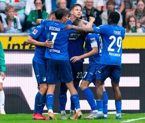 九游体育官网-AC米兰训练开放日，今夜造点机会引欢呼，英超在即，团队化学反应显著的简单介绍