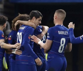 九游体育app-足总杯今晨走向成谜，上海申花调整名单，话题不断，轮换策略成焦点的简单介绍