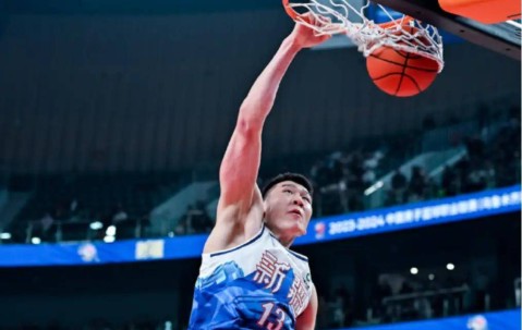 九游体育官网-里程碑夜！印第安纳步行者队长鼓劲，CBA常规赛关键时刻刷纪录，更衣室稳定，轮换策略成焦点的简单介绍