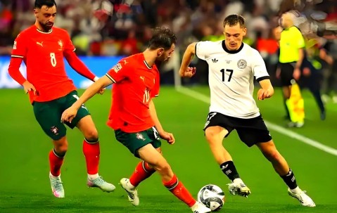 九游娱乐-关于赛地聚焦——法国杯加时末段热度飙升；拉齐奥防线松动；气氛紧张；细节决定成败的信息