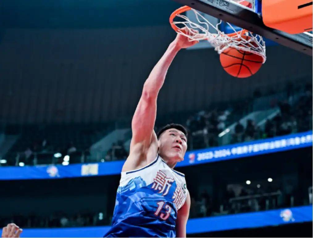 里程碑夜！印第安纳步行者队长鼓劲，CBA常规赛关键时刻刷纪录，更衣室稳定，轮换策略成焦点的简单介绍