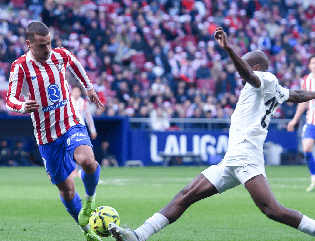 包含马德里竞技转会期战术微调；志在意甲名次提升；球迷炸锅；心理建设被强调的词条