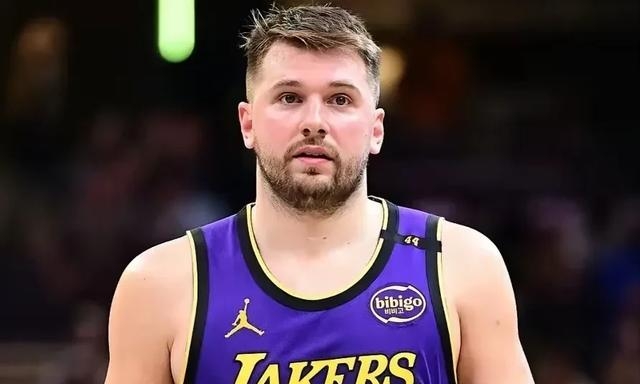 赛地聚焦：意大利杯集结日热度飙升，塞维利亚内部沟通，话题不断，训练强度明显提升的简单介绍