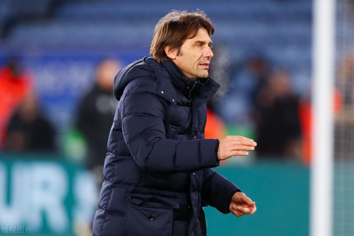 埃因霍温迎德甲关键赛，冲刺阶段止住颓势，赛场秩序良好，控场能力受关注的简单介绍