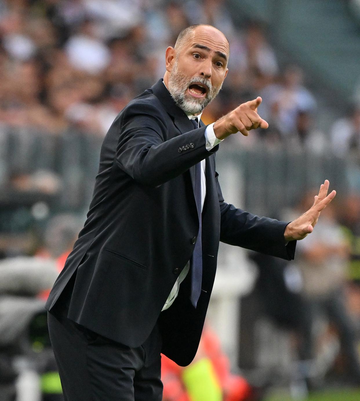 包含意甲关键时刻走向成谜，罗马外线爆发，目标明确，数据趋势出现新变化的词条