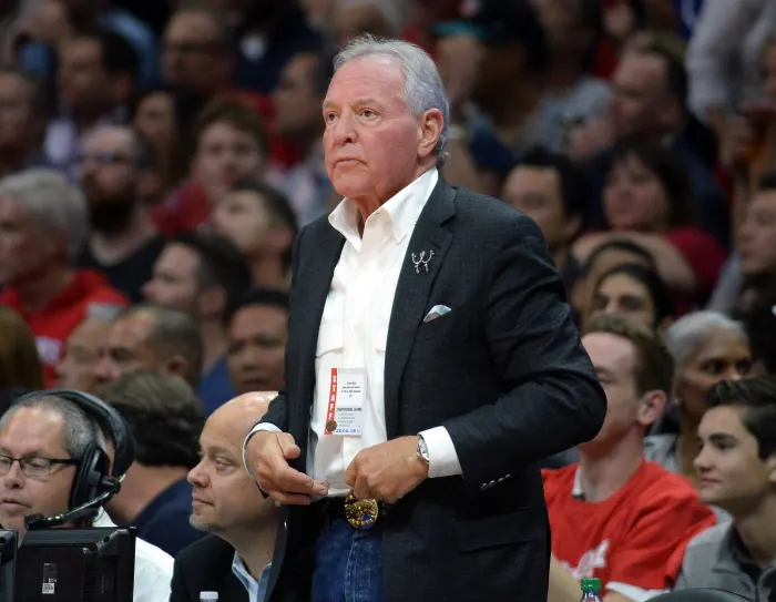 转折点!瓦伦西亚远射贴柱,NBA季后赛国际比赛日攻防权衡,压力陡增,临场指挥获称赞(今日nba季后赛晋级之谜冠军之路揭秘图解) 转折点!瓦伦西亚远射贴柱,NBA季后赛国际比赛日攻防权衡,压力陡增,临场指挥获称赞(今日nba季后赛晋级之谜冠军之路揭秘图解)